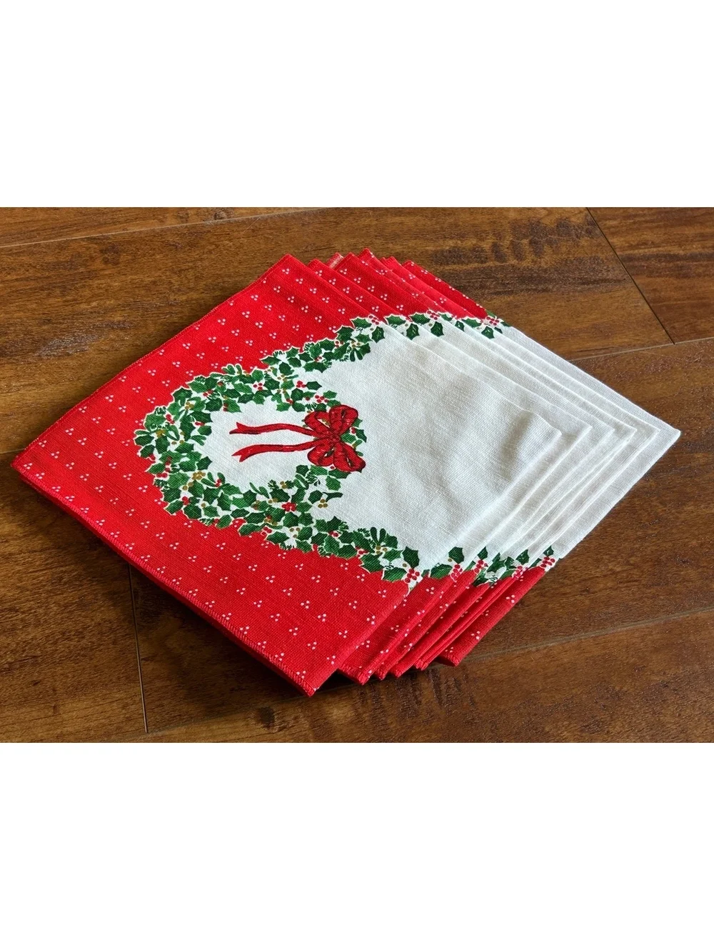 Set of 6 Vintage Christmas Holiday Cotton Polyester Napkins Wreath Bow Design
